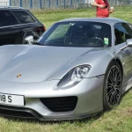 2015_Porsche_918_Spyder_(14567).webp