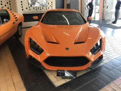 ST1